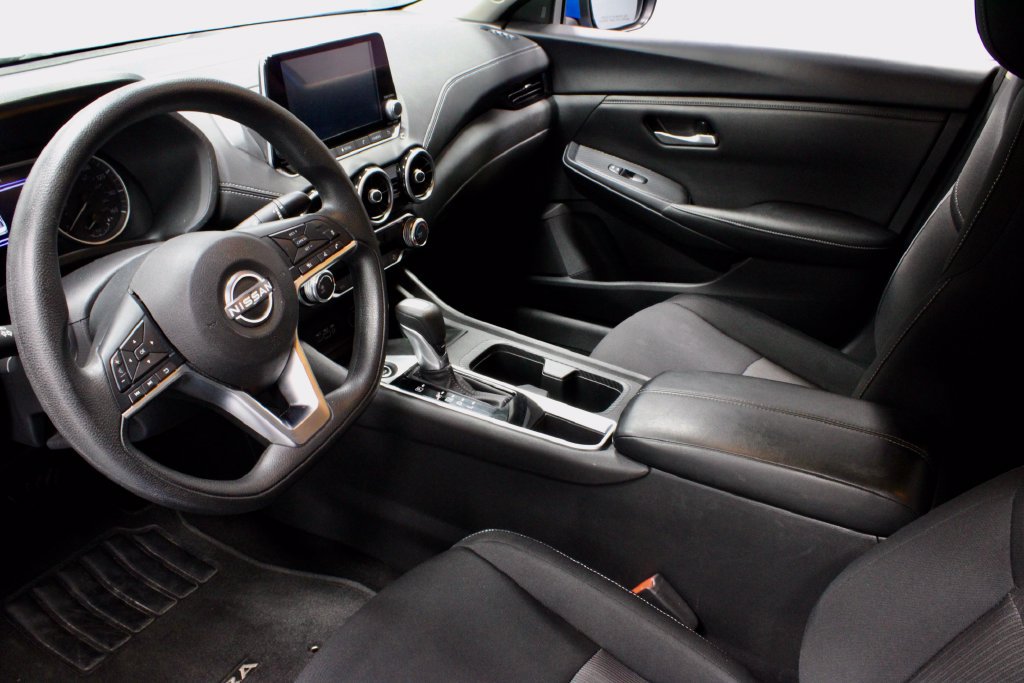 Certified 2024 Nissan Sentra SV FWD image 22