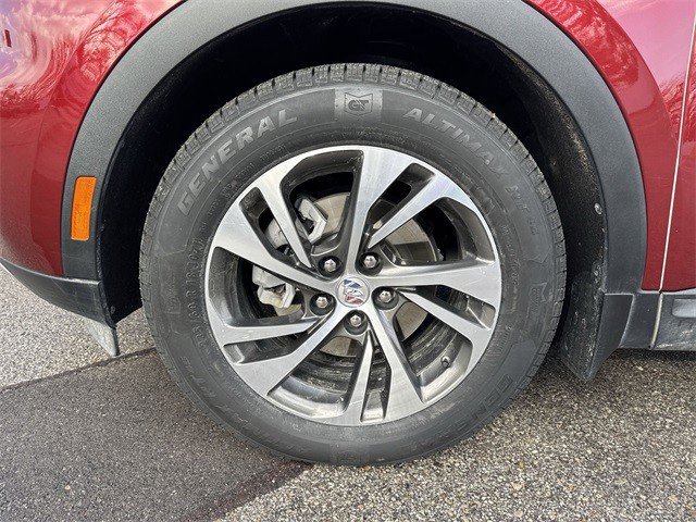 Used 2023 Buick Envision Essence image 36