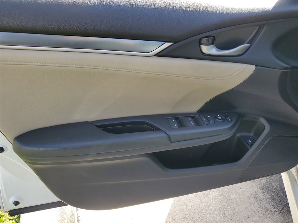 Used 2016 Honda Civic EX-L image 17