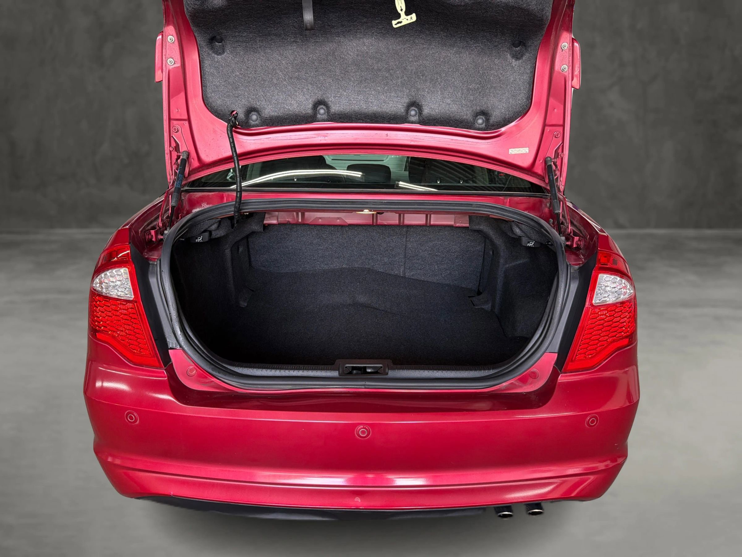 Used 2012 Ford Fusion SE FWD image 10