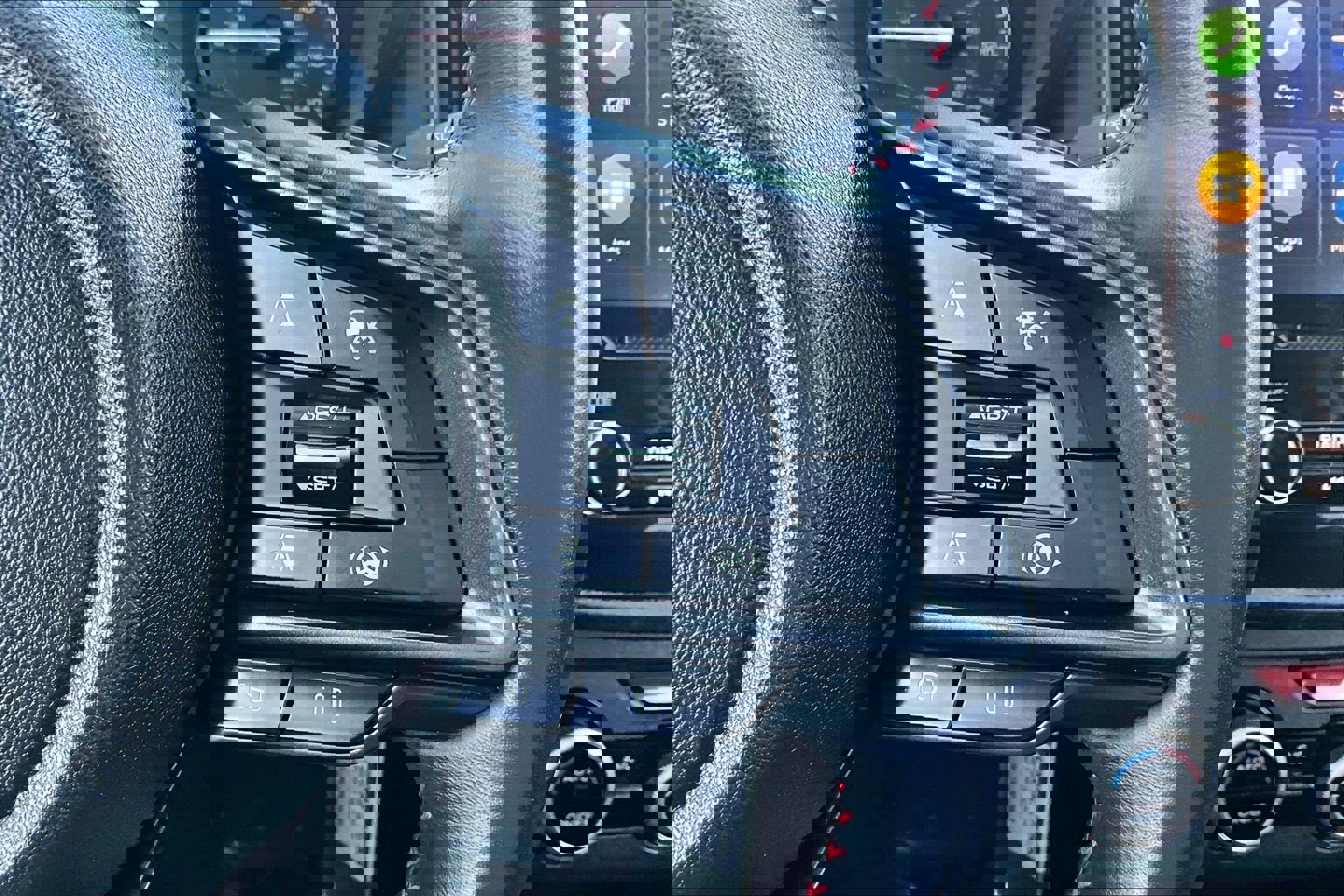 Used 2023 Subaru Crosstrek 2.0i Premium w/ Special Edition image 17