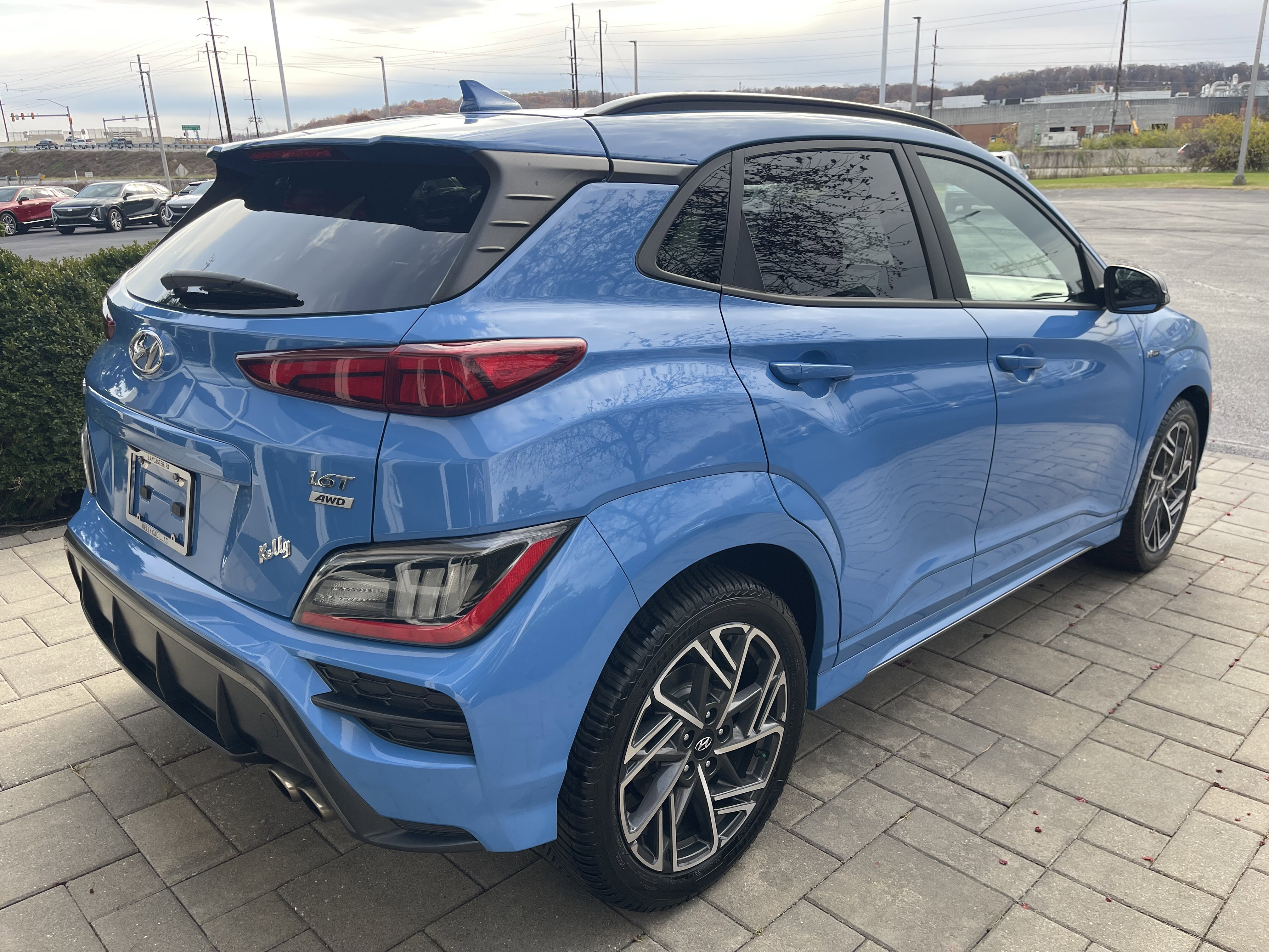 Used 2022 Hyundai Kona N Line w/ Tech Package image 7