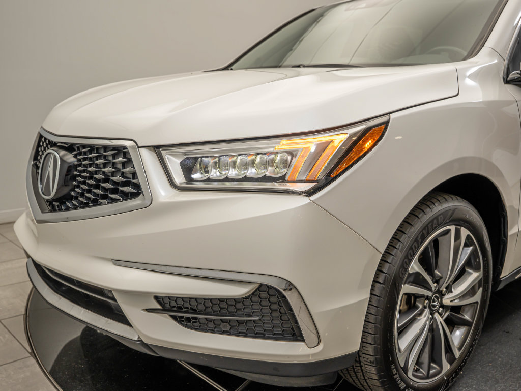 Used 2020 Acura MDX w/ Technology Package AWD/4WD image 3