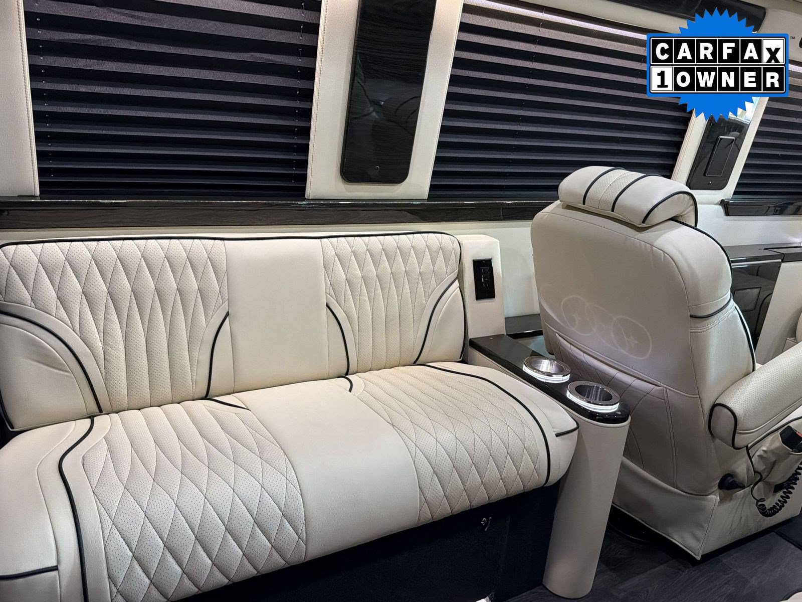 Used 2025 Mercedes-Benz Sprinter 3500 image 36