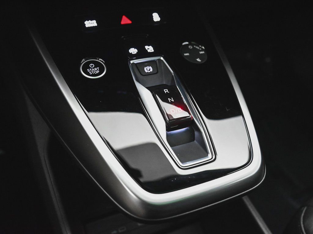 Used 2023 Audi Q4 e-tron Premium Plus w/ Premium Plus image 29