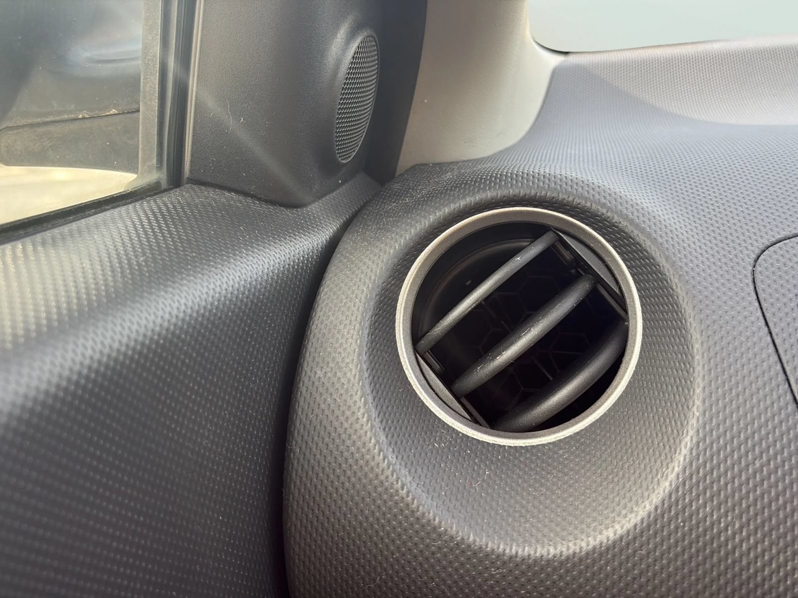 Used 2012 Scion xD FWD image 30