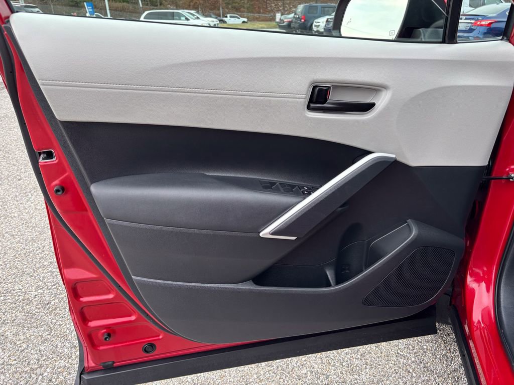 Certified 2023 Toyota Corolla Cross LE image 16