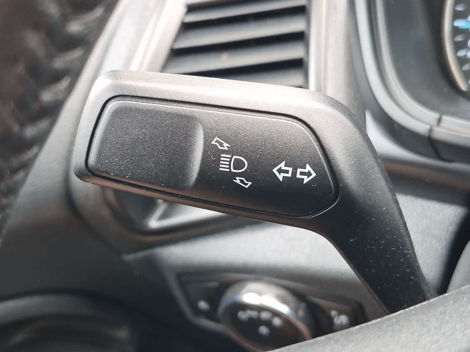 Used 2020 Ford EcoSport SE w/ SE Convenience Package FWD image 28