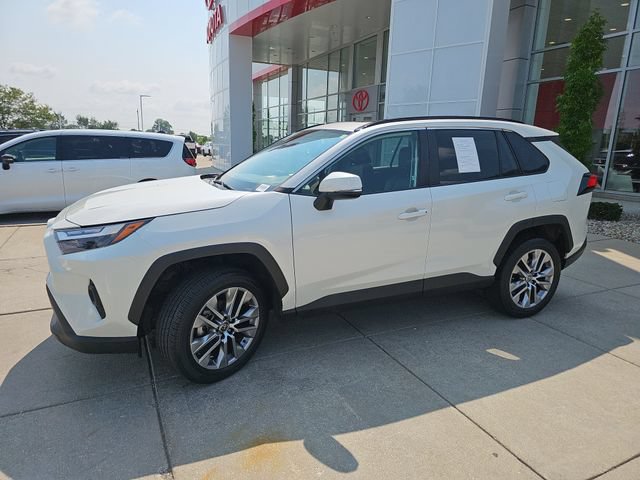 Certified 2022 Toyota RAV4 XLE Premium FWD image 3