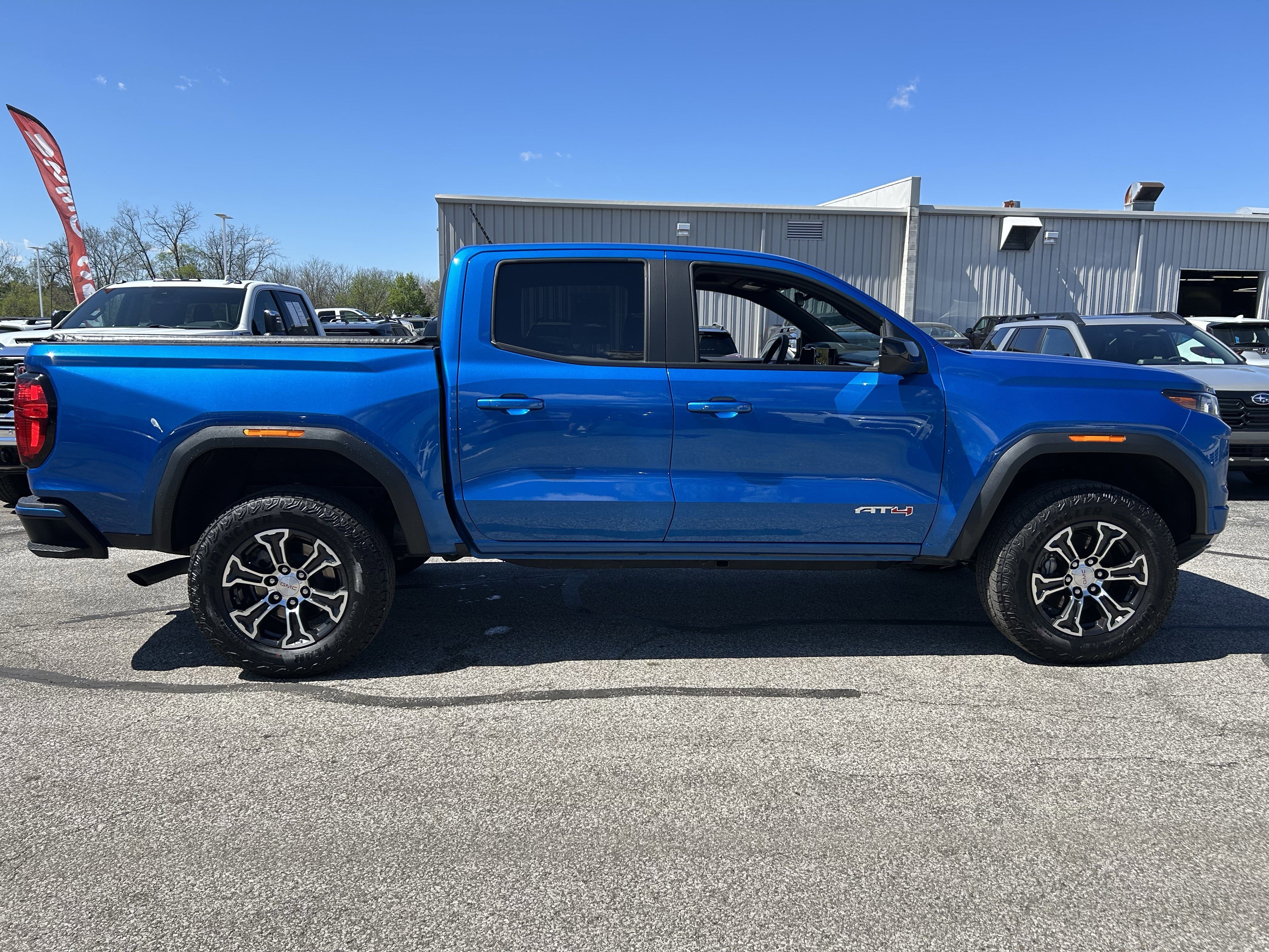 Used 2024 GMC Canyon AT4 w/ Canyon Safety Plus Package image 8