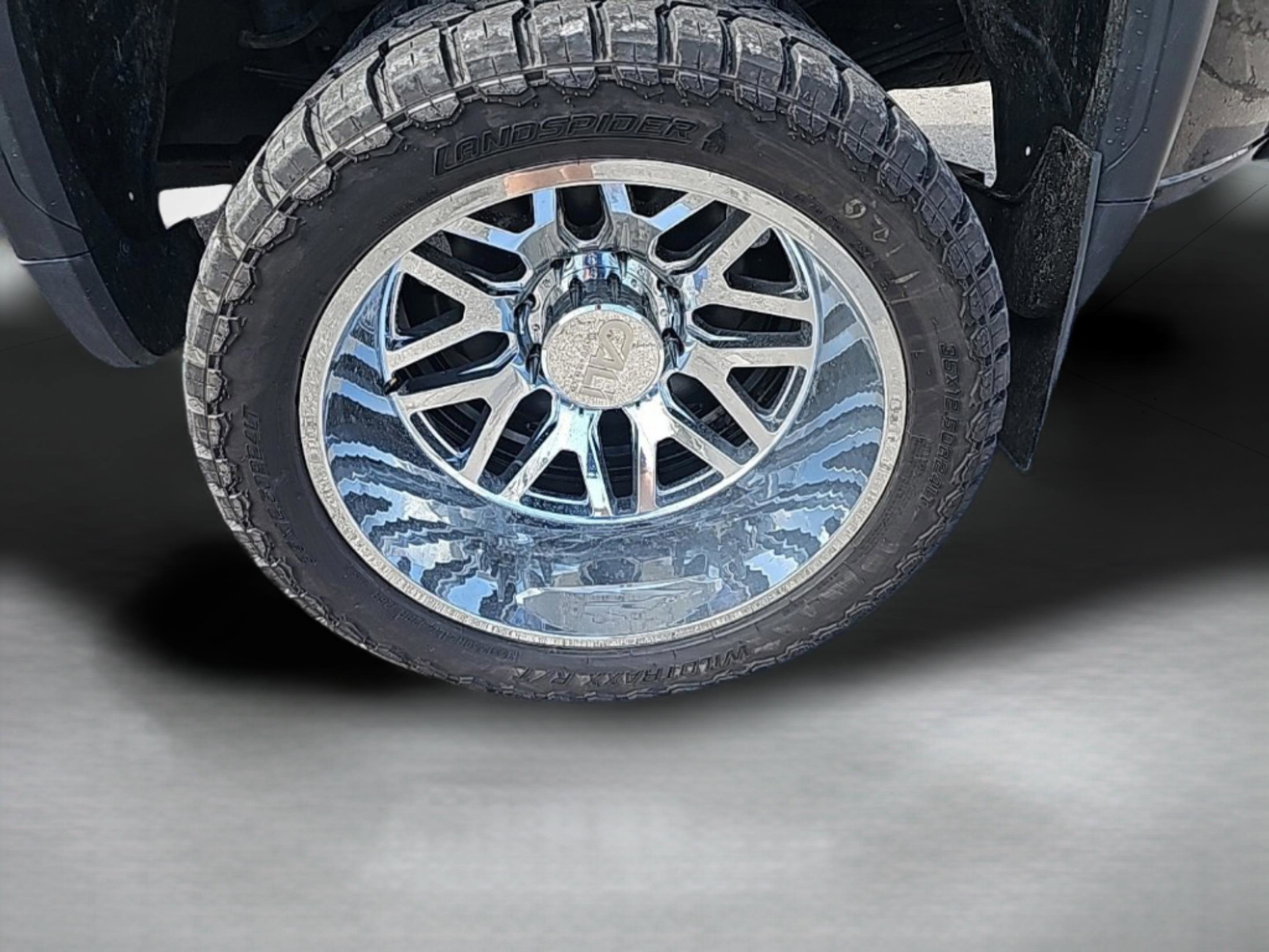 Used 2024 GMC Sierra 3500 Denali w/ Denali Reserve Package image 12