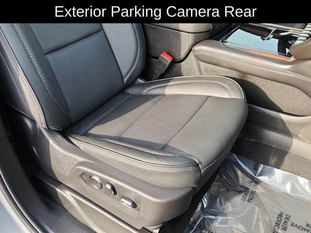 Used 2025 GMC Yukon XL Denali image 25