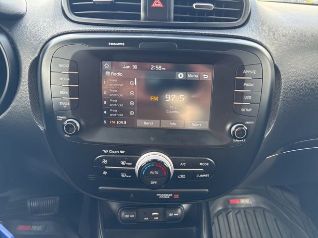 Used 2019 Kia Soul + image 14