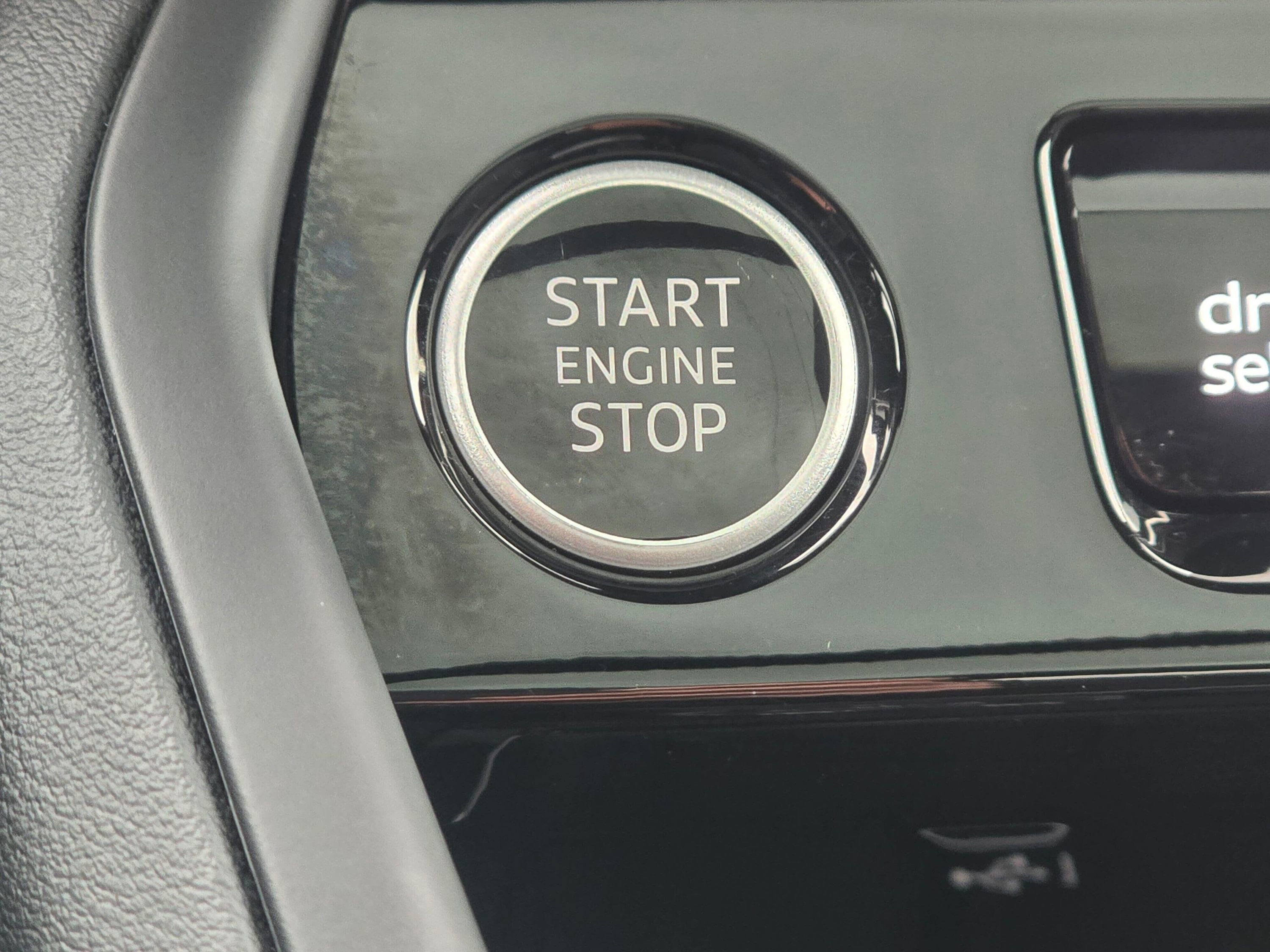 Certified 2025 Audi Q5 Premium w/ Convenience Package image 42