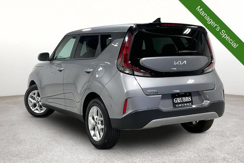 Used 2025 Kia Soul LX w/ LX Technology Package FWD image 15