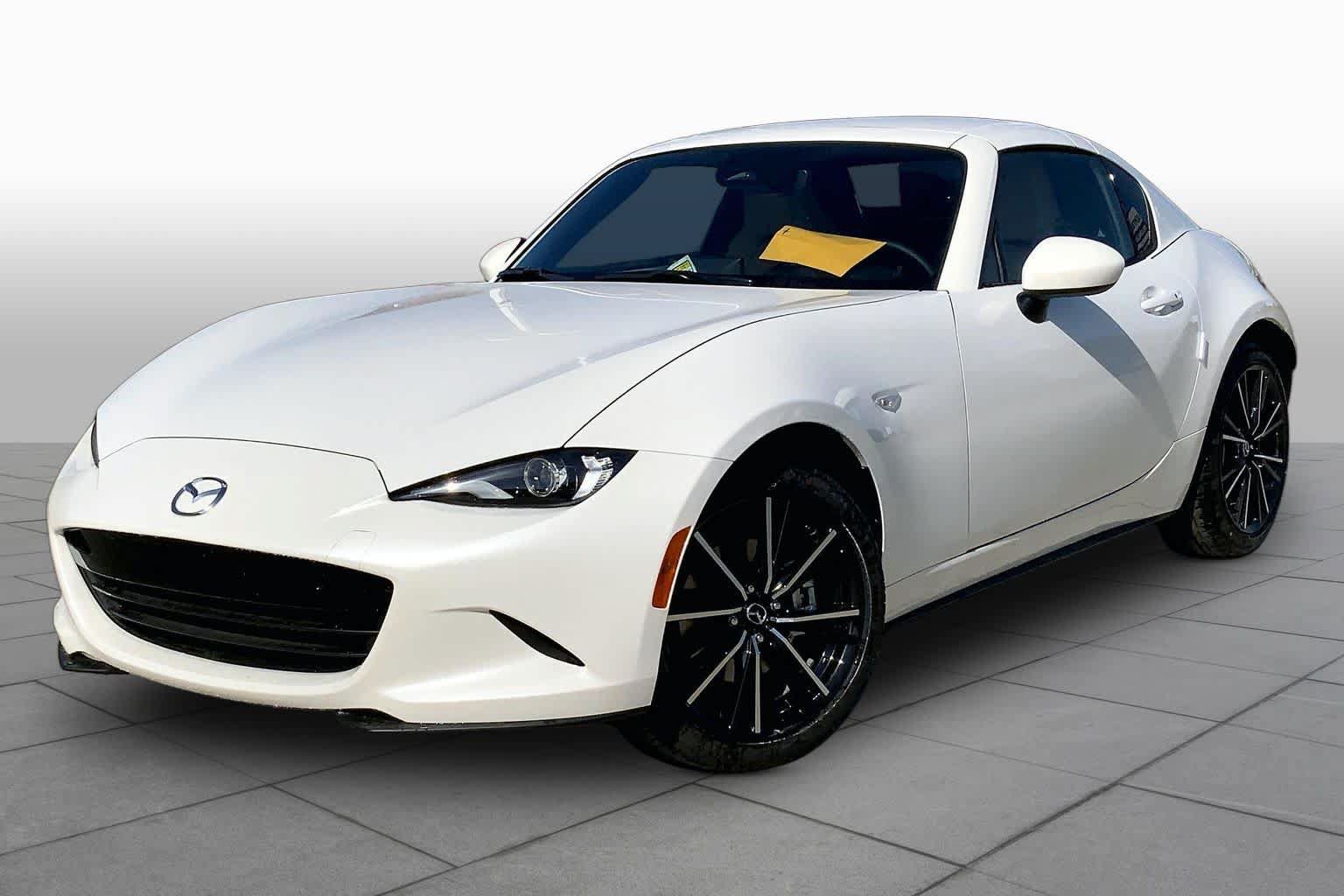 New 2026 MAZDA MX-5 Miata RF Grand Touring RWD image 1