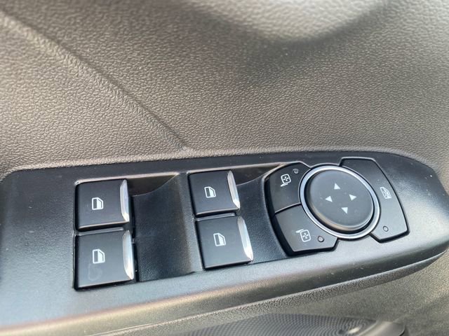 New 2025 Ford Escape SE FWD image 14