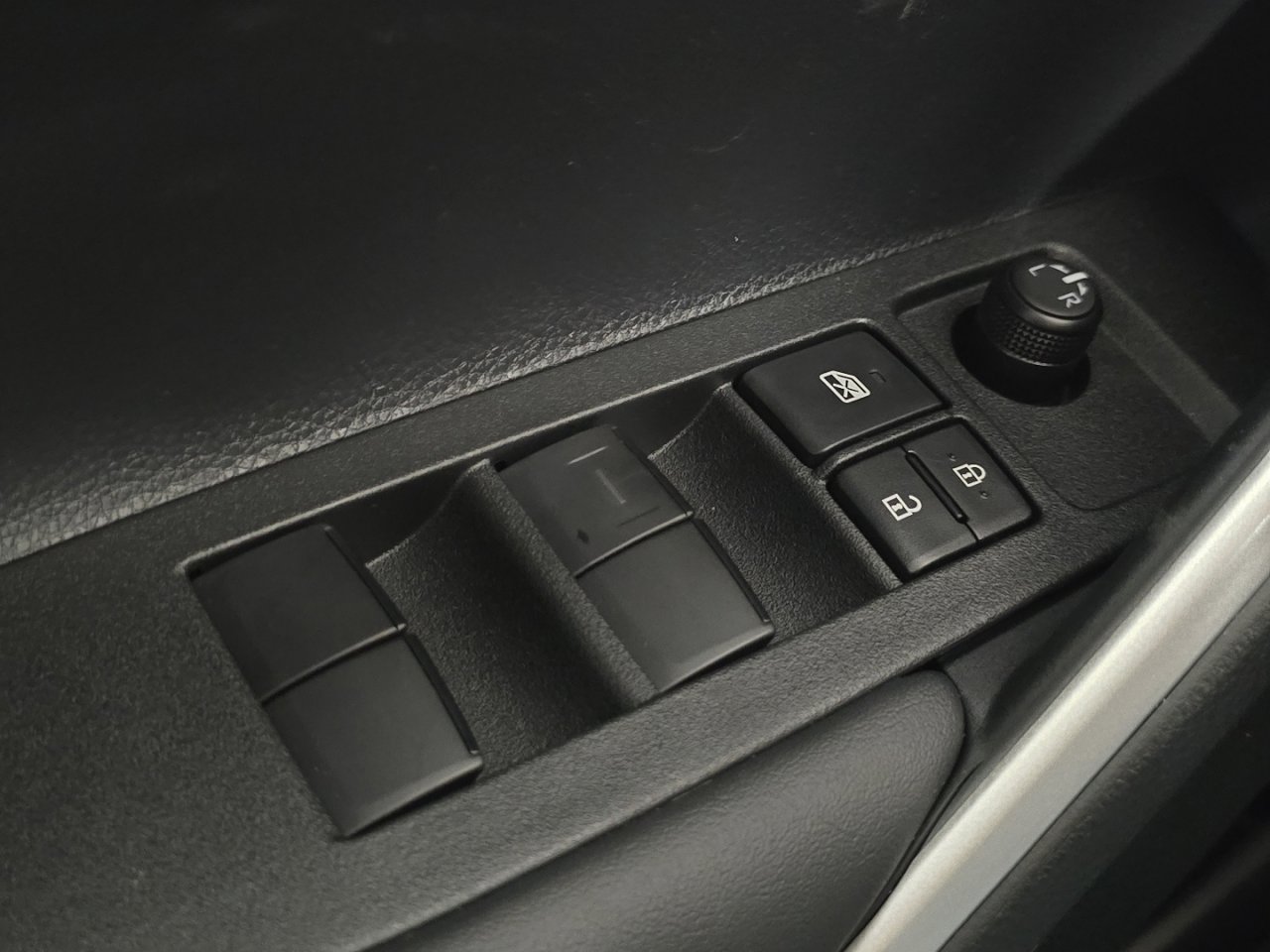 New 2026 Toyota Corolla Cross LE image 21