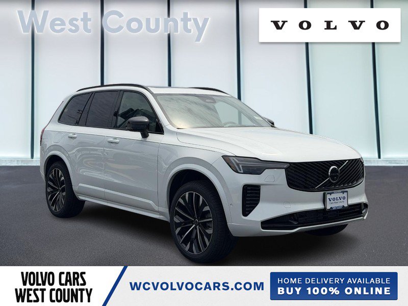 New 2026 Volvo XC90 T8 Ultra w/ Lounge Package