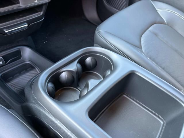 New 2026 Chrysler Pacifica Select image 27