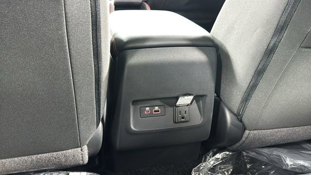 New 2026 Nissan Frontier PRO-4X w/ Pro-4x Convenience Package image 35