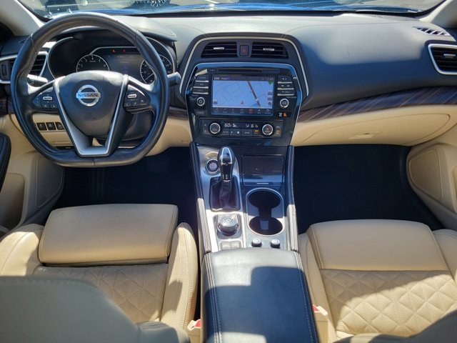 Used 2017 Nissan Maxima Platinum w/ Medallion Package image 17
