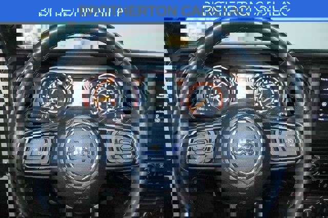 Used 2022 Jeep Gladiator Sport image 17