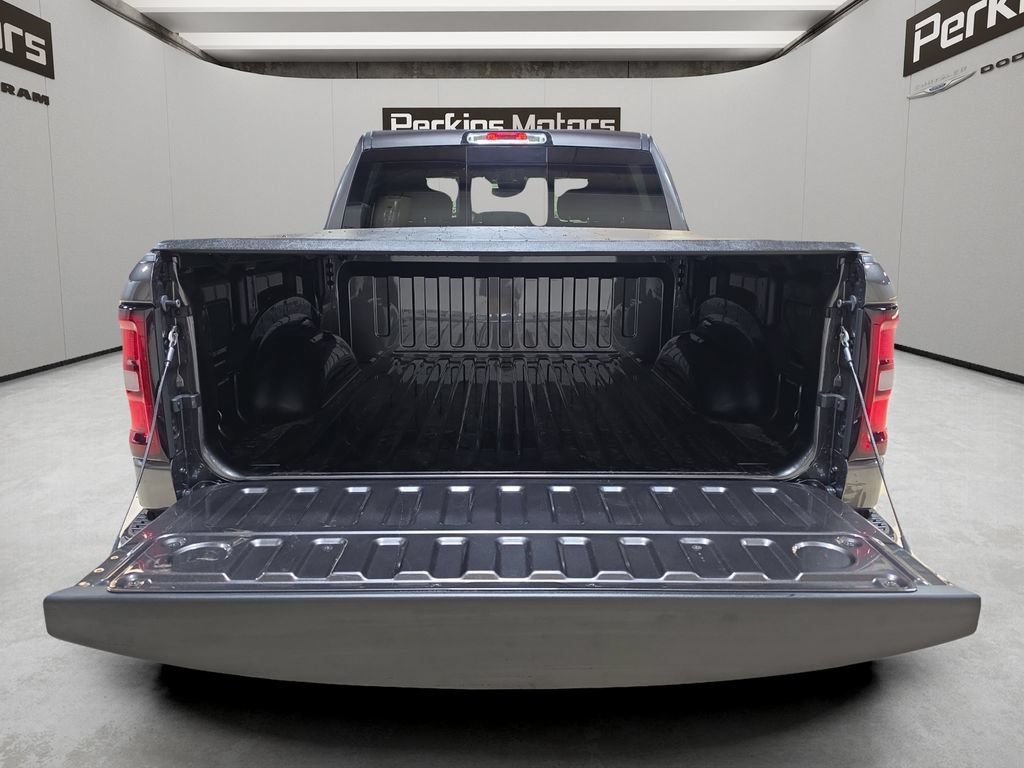 New 2026 RAM 1500 Big Horn AWD/4WD image 10