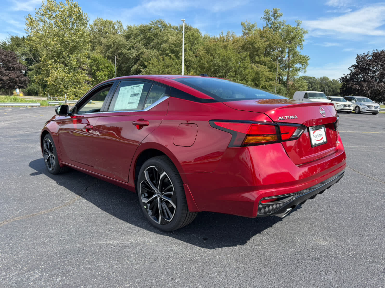 New 2026 Nissan Altima 2.5 SR AWD/4WD image 5