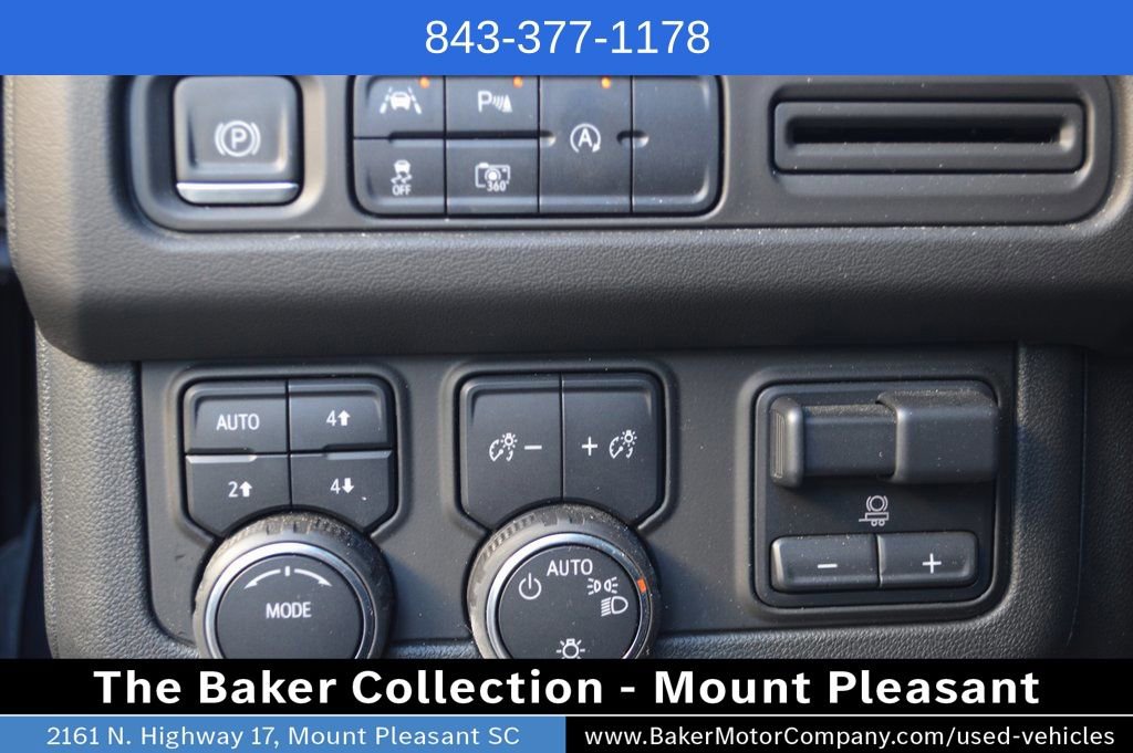 Used 2024 Chevrolet Tahoe RST w/ Luxury Package image 16