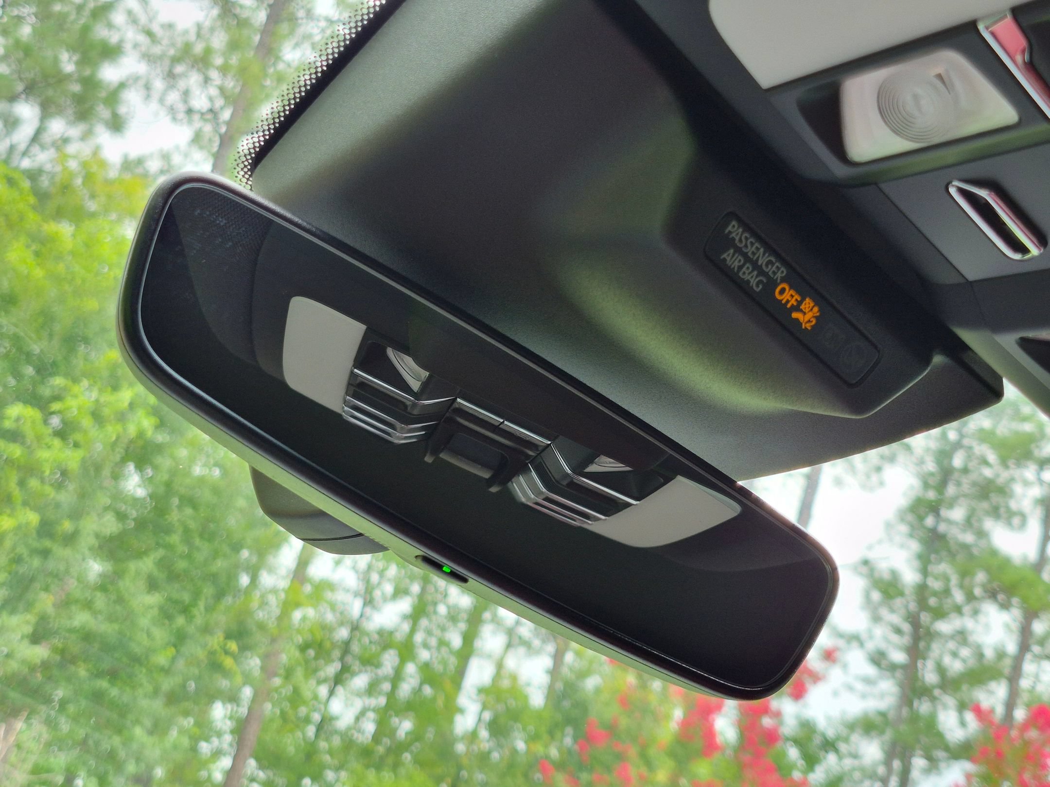 Certified 2026 Porsche Macan AWD/4WD image 19