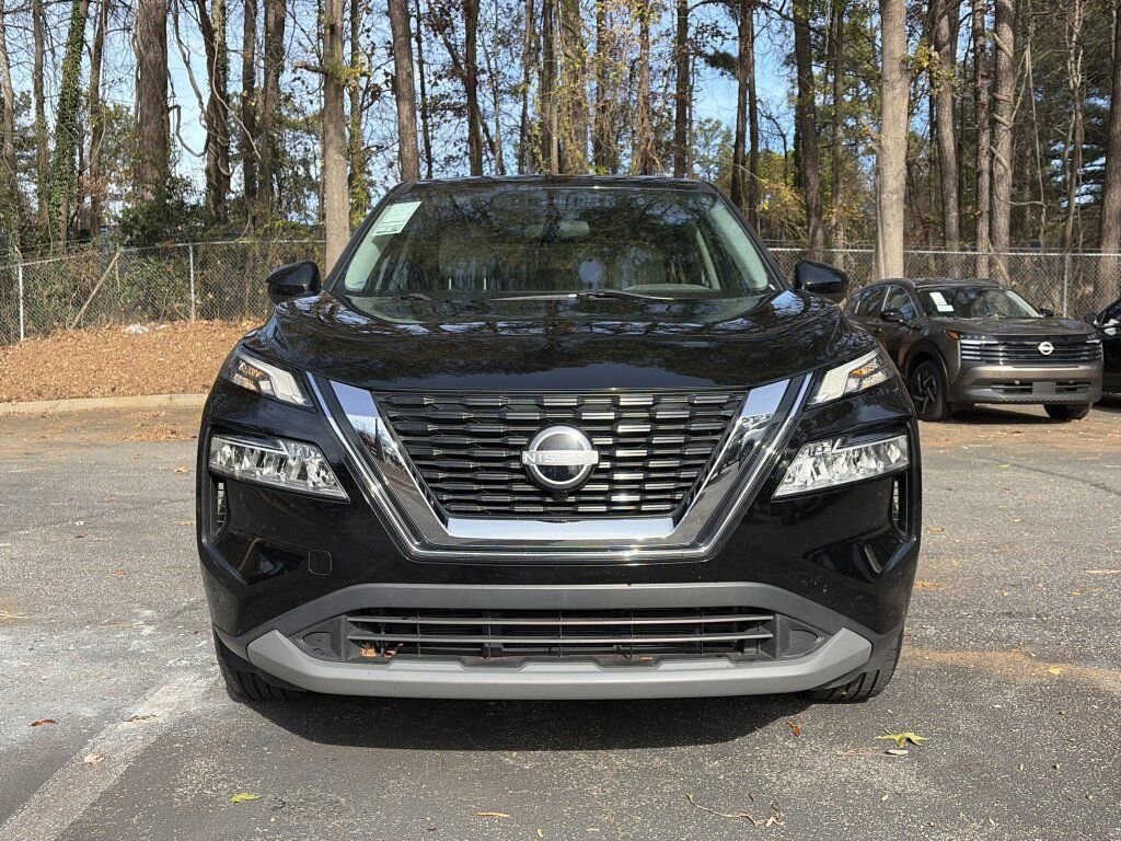 Certified 2023 Nissan Rogue SV image 9