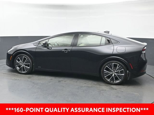 Used 2024 Toyota Prius XLE image 4