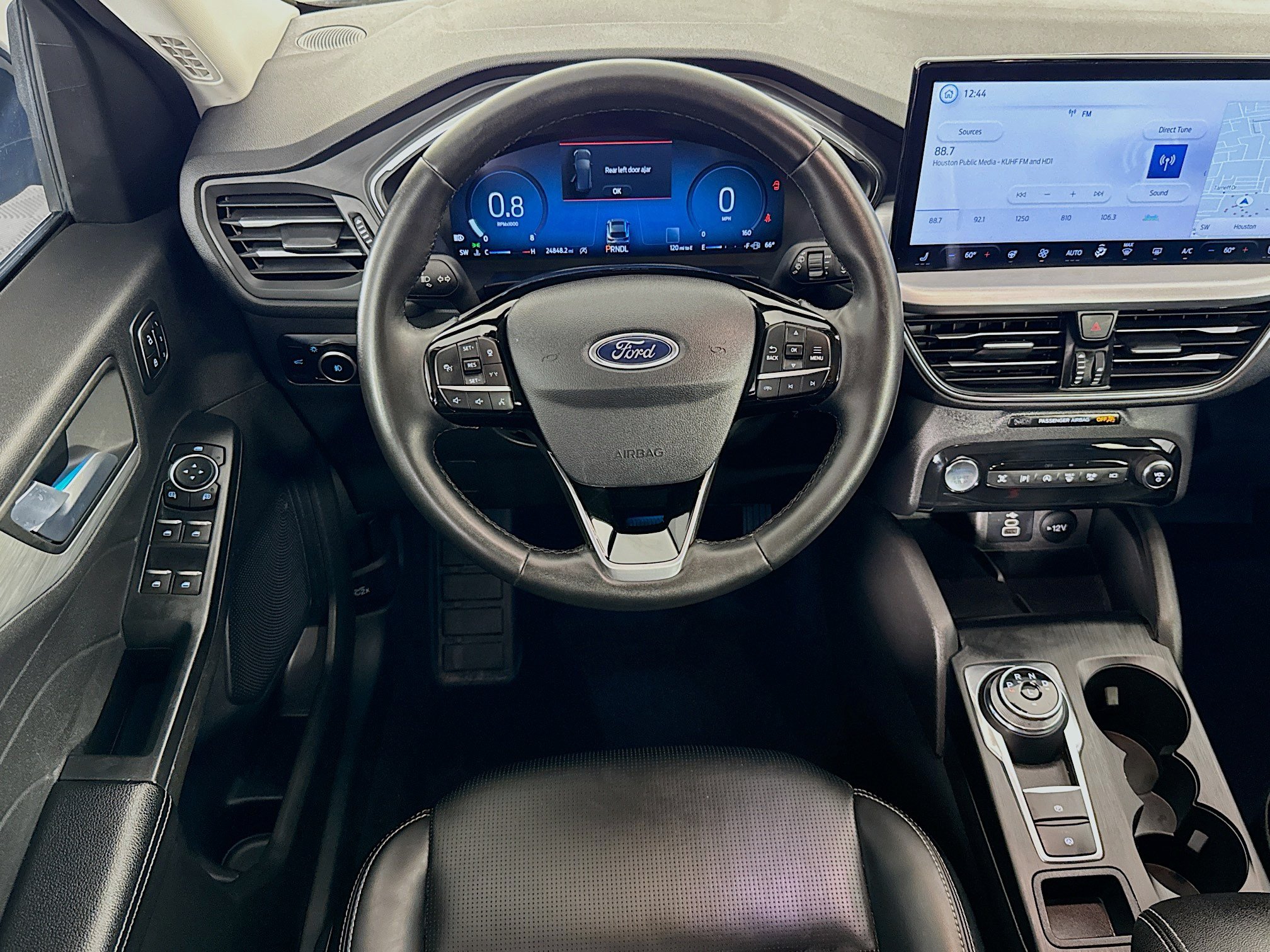 Used 2024 Ford Escape Platinum AWD/4WD image 15