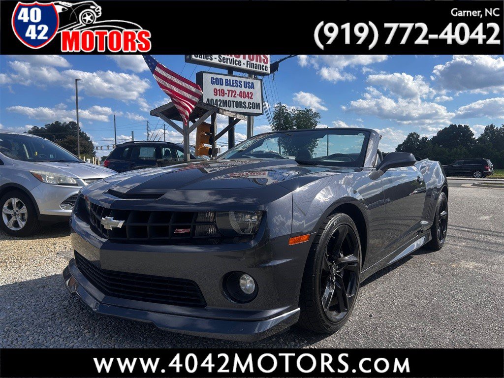 Used 2011 Chevrolet Camaro SS w/ LPO, Ground Effects Package RWD image 1