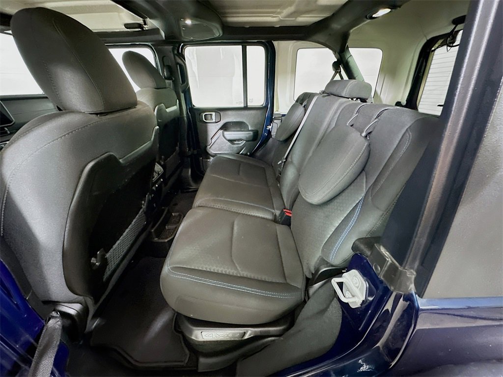 Used 2025 Jeep Wrangler Unlimited Rubicon 4xe w/ Technology Group image 14