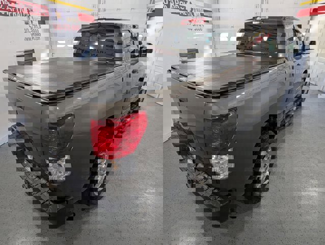 Used 2012 Toyota Tundra 4x4 Double Cab image 7