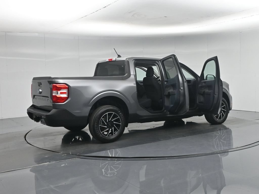 Used 2023 Ford Maverick XL FWD image 5