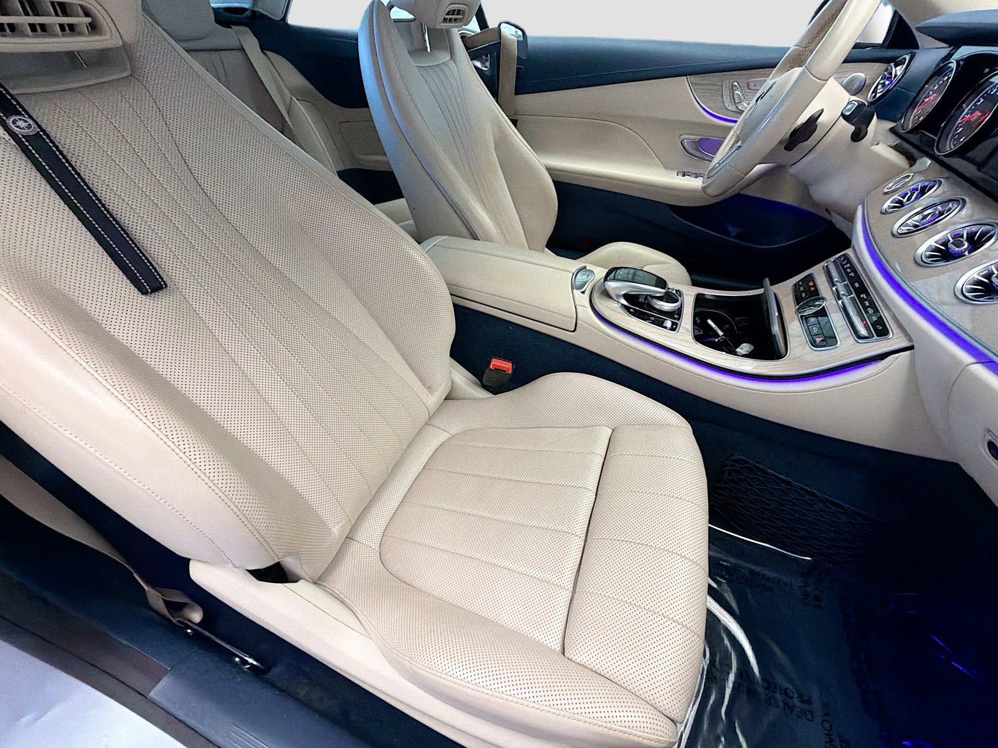 Used 2019 Mercedes-Benz E 450 Cabriolet image 15