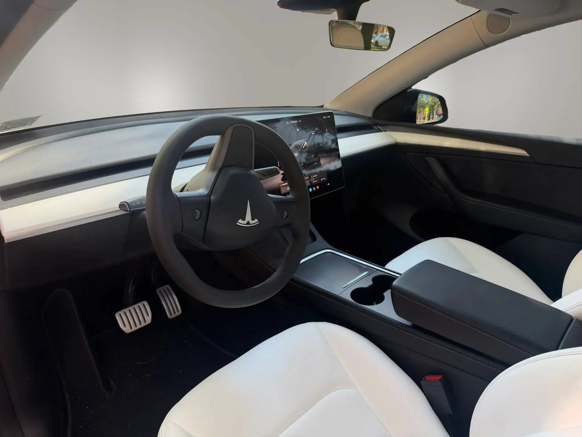 Used 2023 Tesla Model Y Long Range AWD/4WD image 14