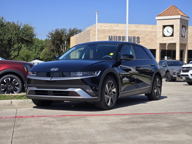 Certified 2025 Hyundai Ioniq 5 SE RWD image 3