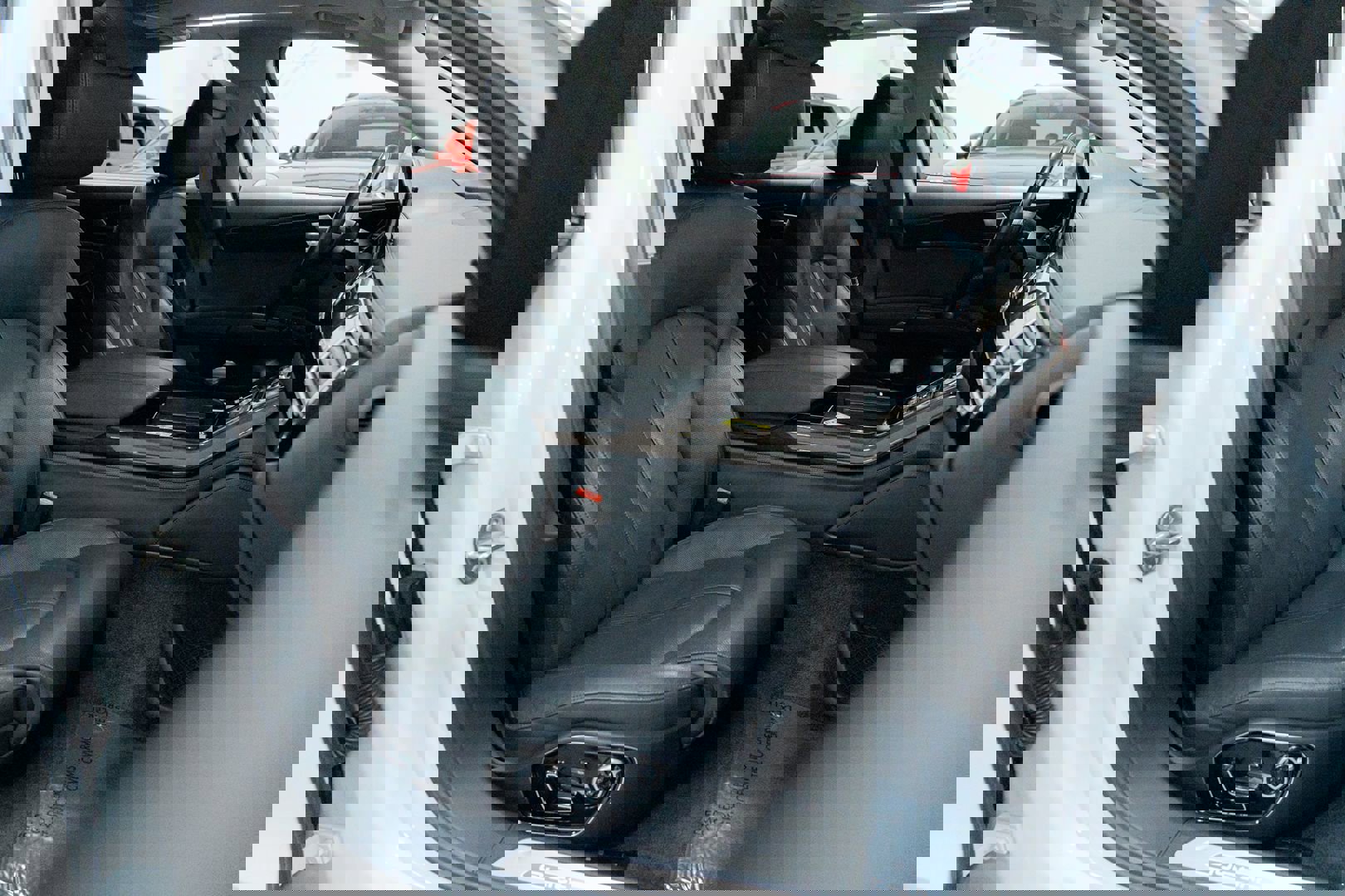 Used 2015 Audi A8 L TDI w/ Premium Package image 29