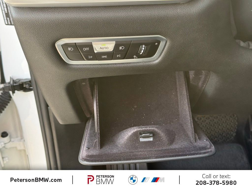 Used 2021 BMW X7 xDrive40i w/ Cold Weather Package image 20