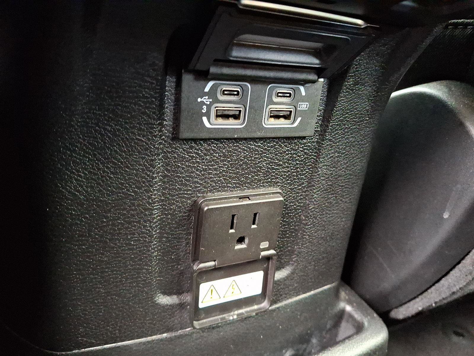 Certified 2018 Jeep Wrangler Unlimited Sahara image 11