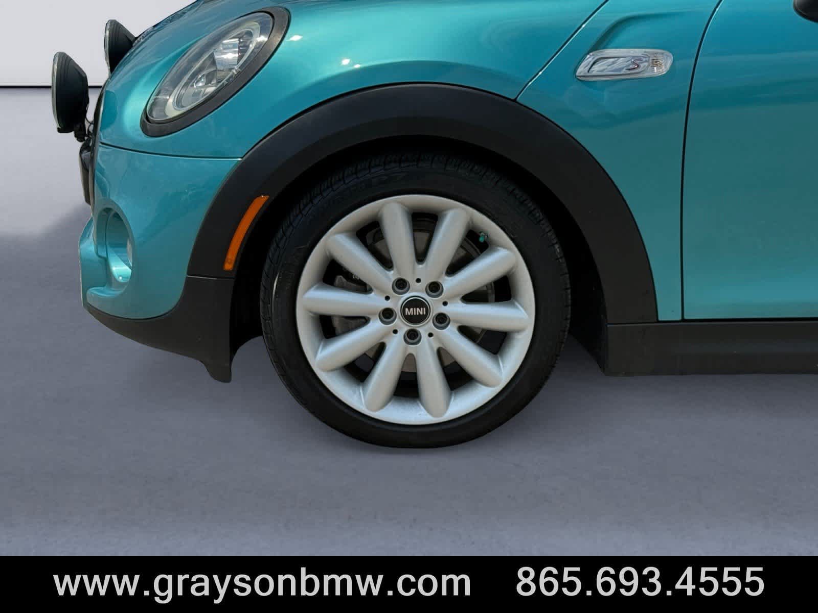 Used 2020 MINI Cooper S FWD image 9