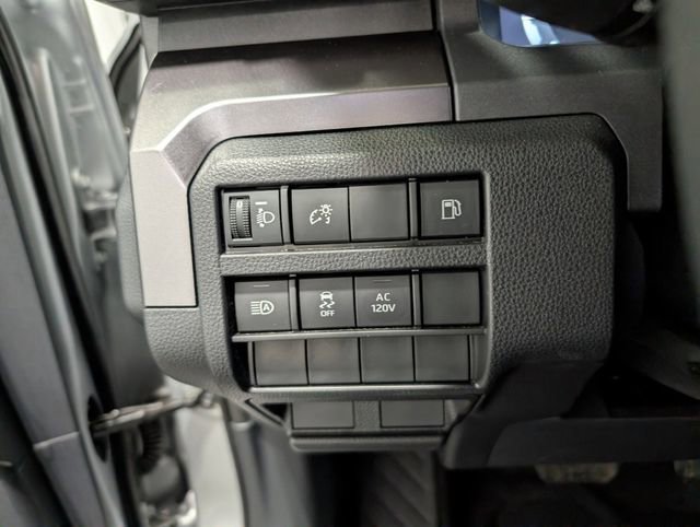 Used 2025 Toyota 4Runner TRD Off-Road AWD/4WD image 19