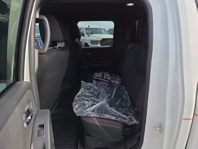 Used 2024 Nissan Frontier PRO-4X w/ Off-Road Protection Package image 12