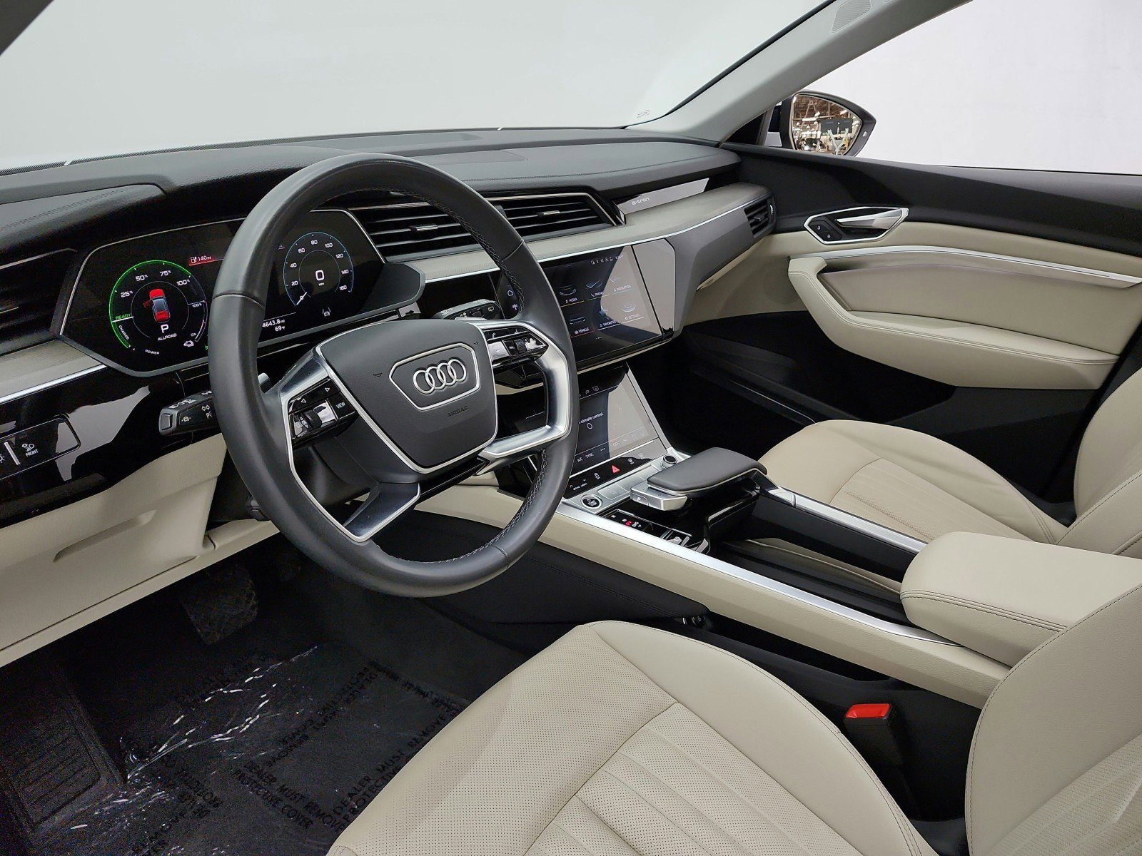 Used 2024 Audi Q8 e-tron Premium Plus w/ Premium Plus Package AWD/4WD image 12