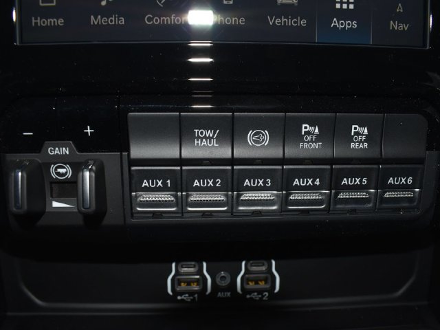 New 2026 RAM 2500 Rebel w/ Rebel Level 1 Equipment Group AWD/4WD image 29