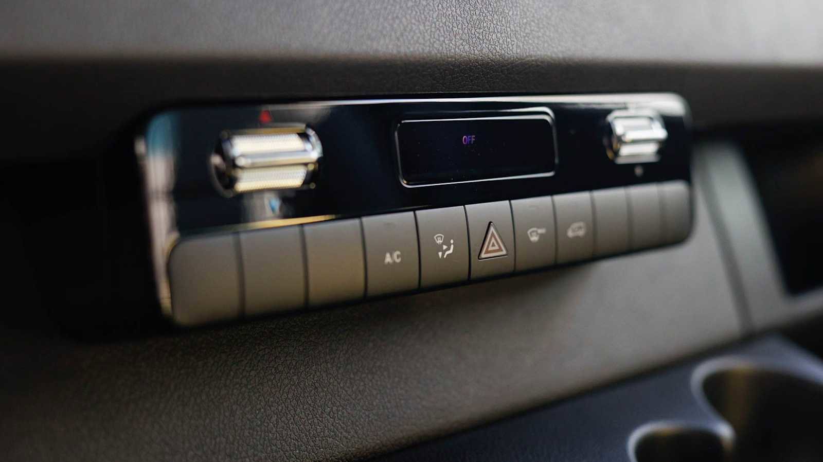 New 2025 Mercedes-Benz Sprinter 2500 image 35